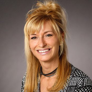Nadine Hoffmann